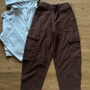 Lululemon Light Cargo
